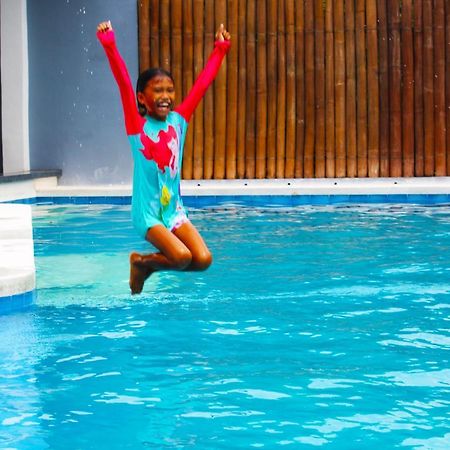 Malipaj Apartments パングラオ エクステリア 写真