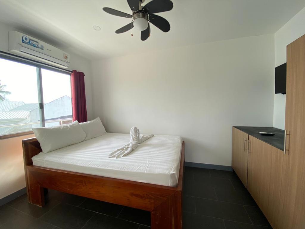 Malipaj Apartments パングラオ エクステリア 写真