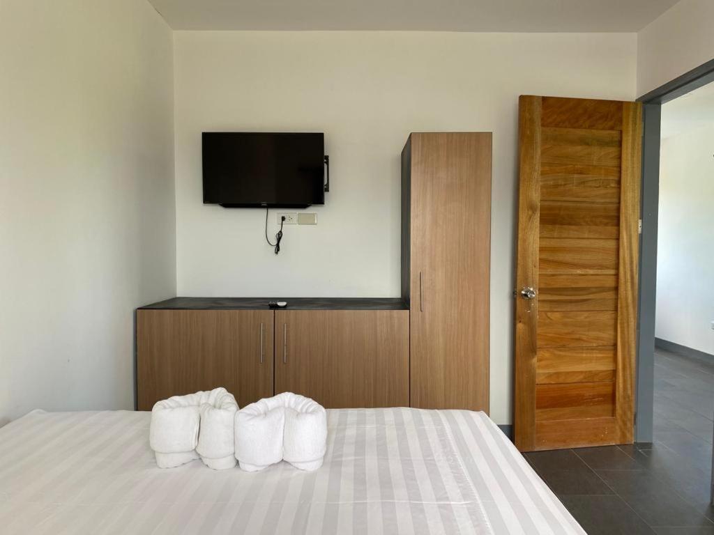 Malipaj Apartments パングラオ エクステリア 写真
